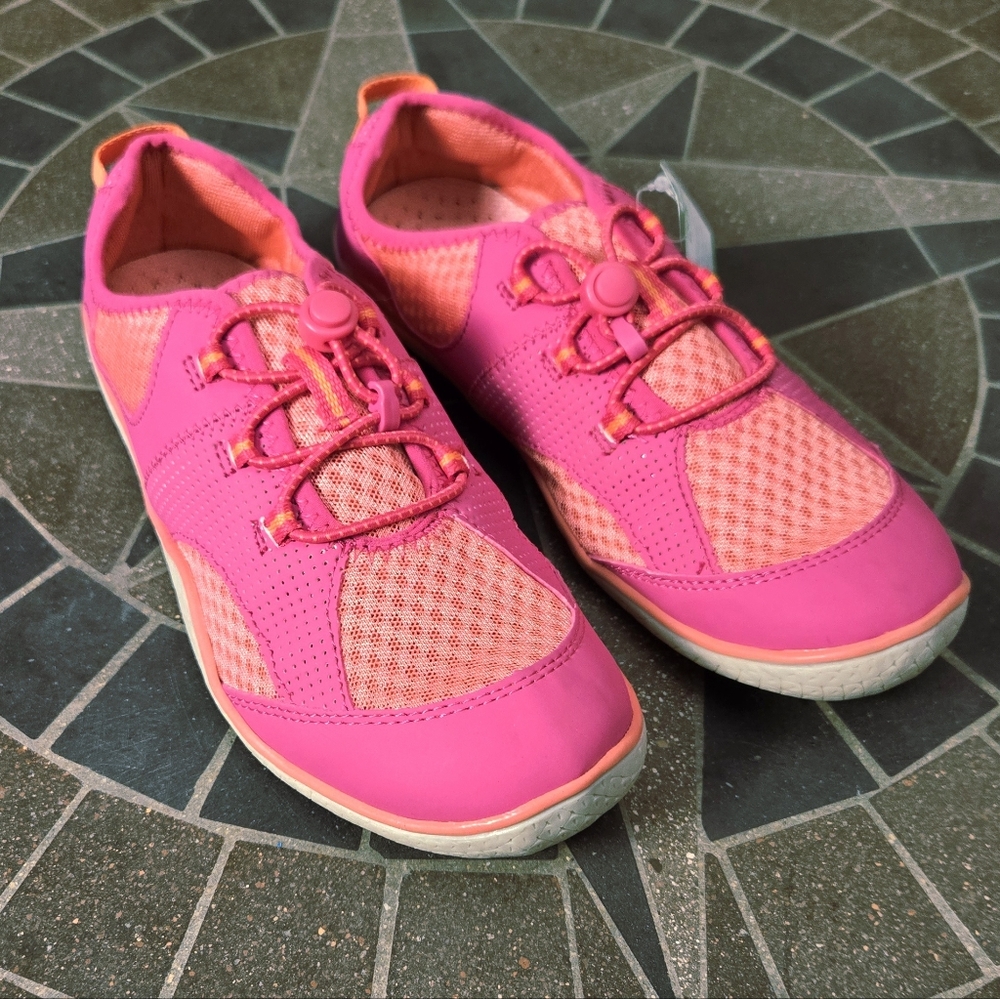 NWT Lands' End Water Shoes Sneakers